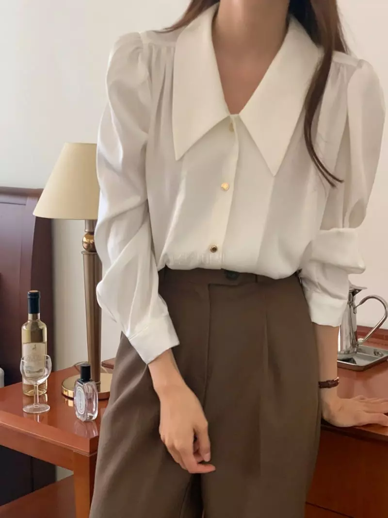 Flutter - Korean Women Fashion - #vintagekidsstyle - Beatr Blouse - 3