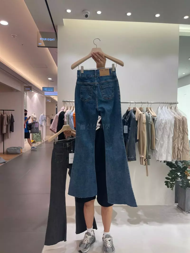 Four Eight - Korean Women Fashion - #momslook - Pocket Jeans - 11