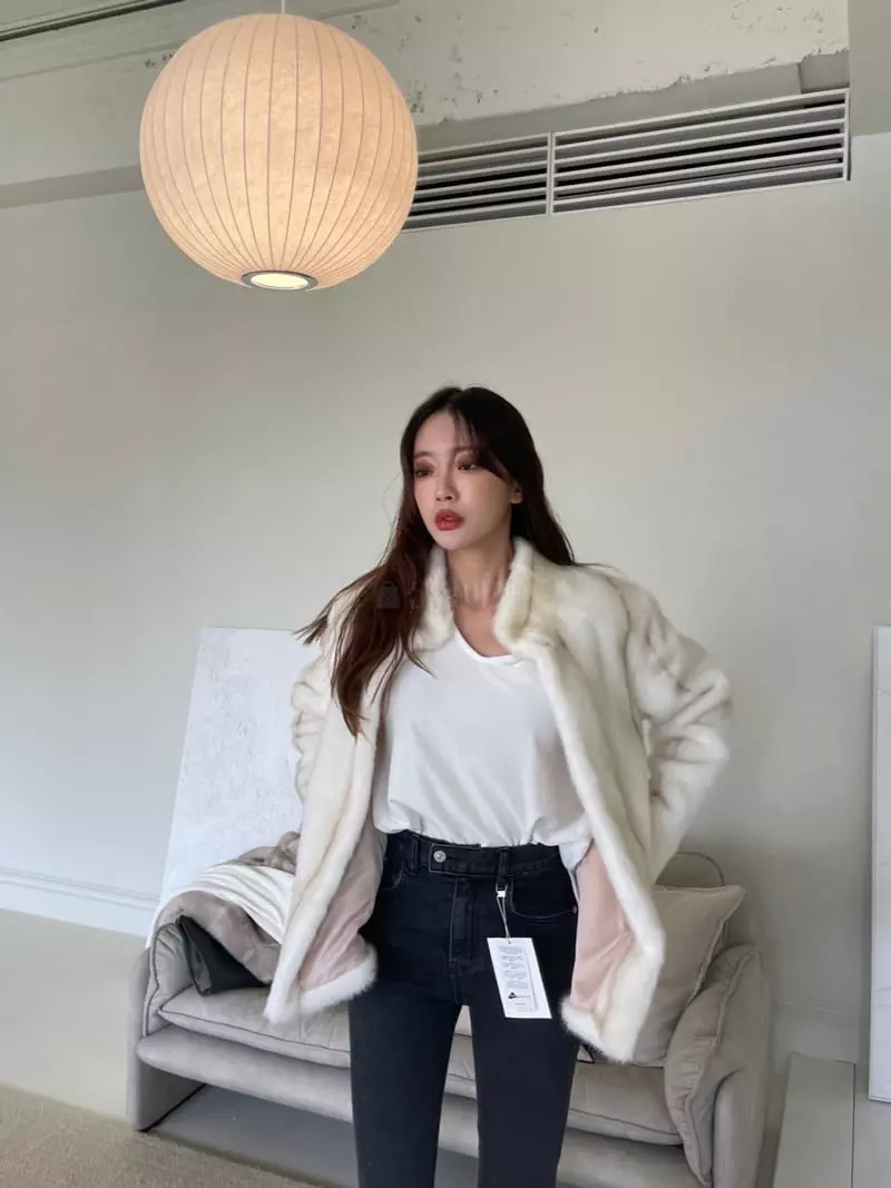 Four Eight - Korean Women Fashion - #womensfashion - Sable Jacket - 12