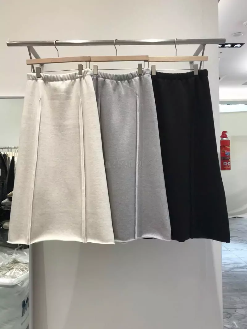 Fre - Korean Women Fashion - #womensfashion - Fleece Skirt - 4
