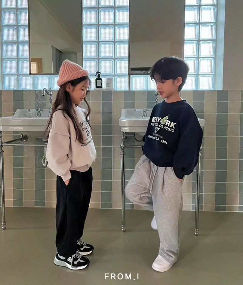 From I - Korean Children Fashion - #Kfashion4kids - Newyork Sweatshirt - 6