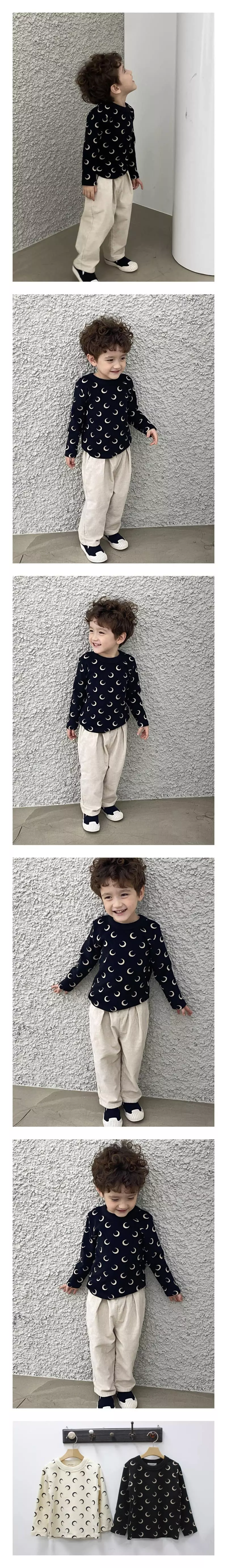 Green Tomato - Korean Children Fashion - #designkidswear - Crescent Moon Tee