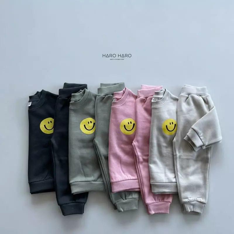 Haro Haro - Korean Children Fashion - #childofig - Smile Fleece Top Bottom Set - 7