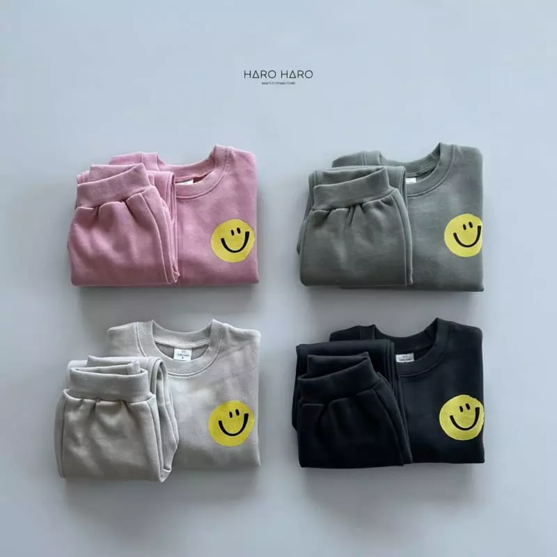 Haro Haro - Korean Children Fashion - #prettylittlegirls - Smile Fleece Top Bottom Set - 3