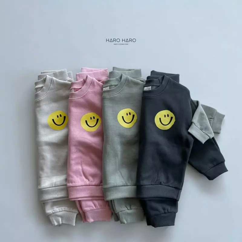 Haro Haro - Korean Children Fashion - #stylishchildhood - Smile Fleece Top Bottom Set - 6