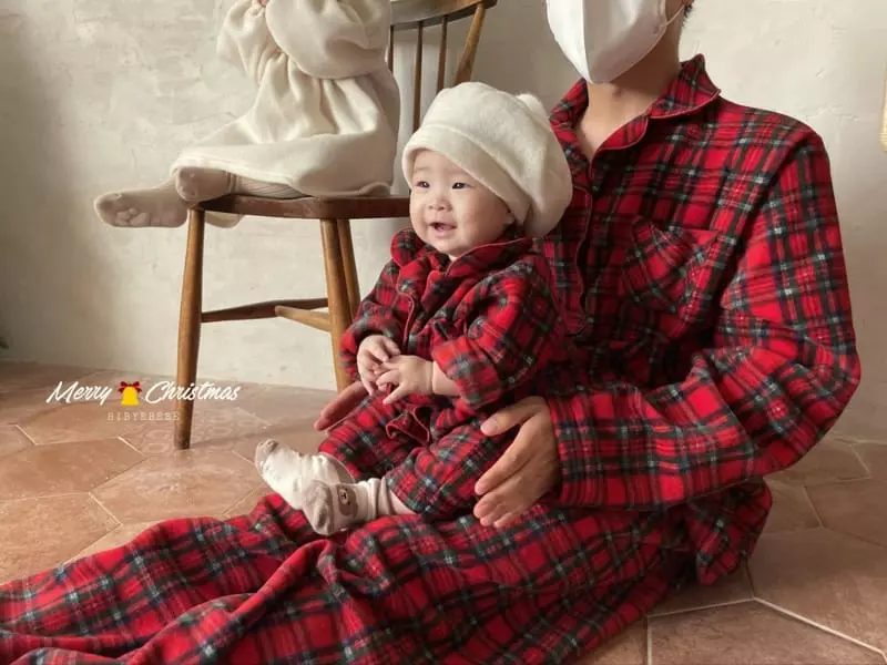Hi Byebebe - Korean Women Fashion - #womensfashion - Merry Pajamas Top Bottom Set Daddy - 4
