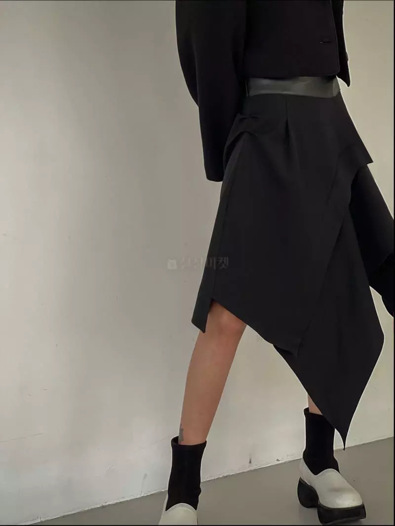 Inssense - Korean Women Fashion - #womensfashion - Leather Skirt - 4