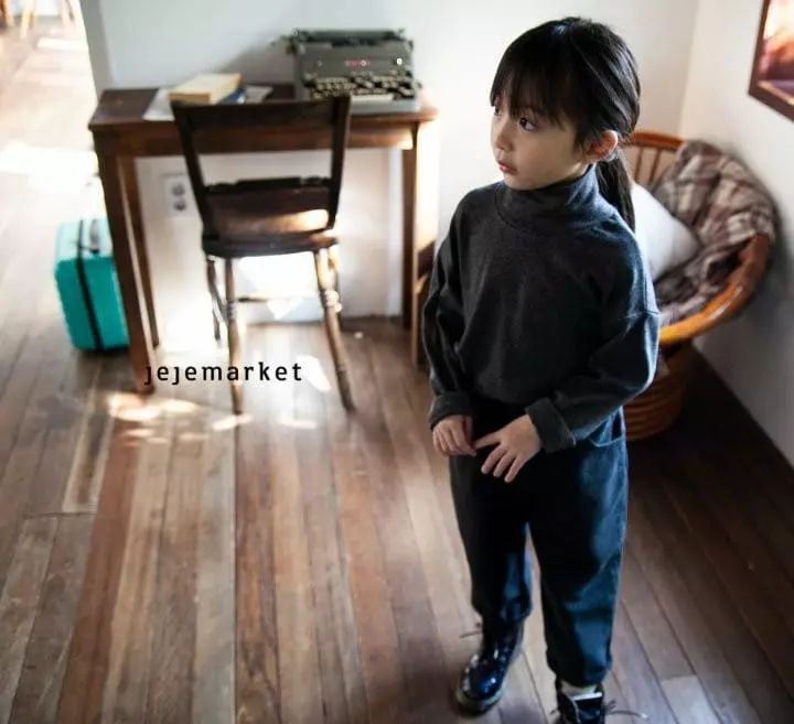Jeje Market - Korean Children Fashion - #todddlerfashion - Blooming Turtleneck Tee - 6