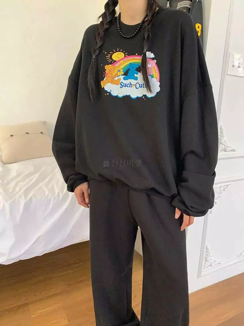 Jkichi - Korean Women Fashion - #womensfashion - Cute Bear Sweatshirt - 2