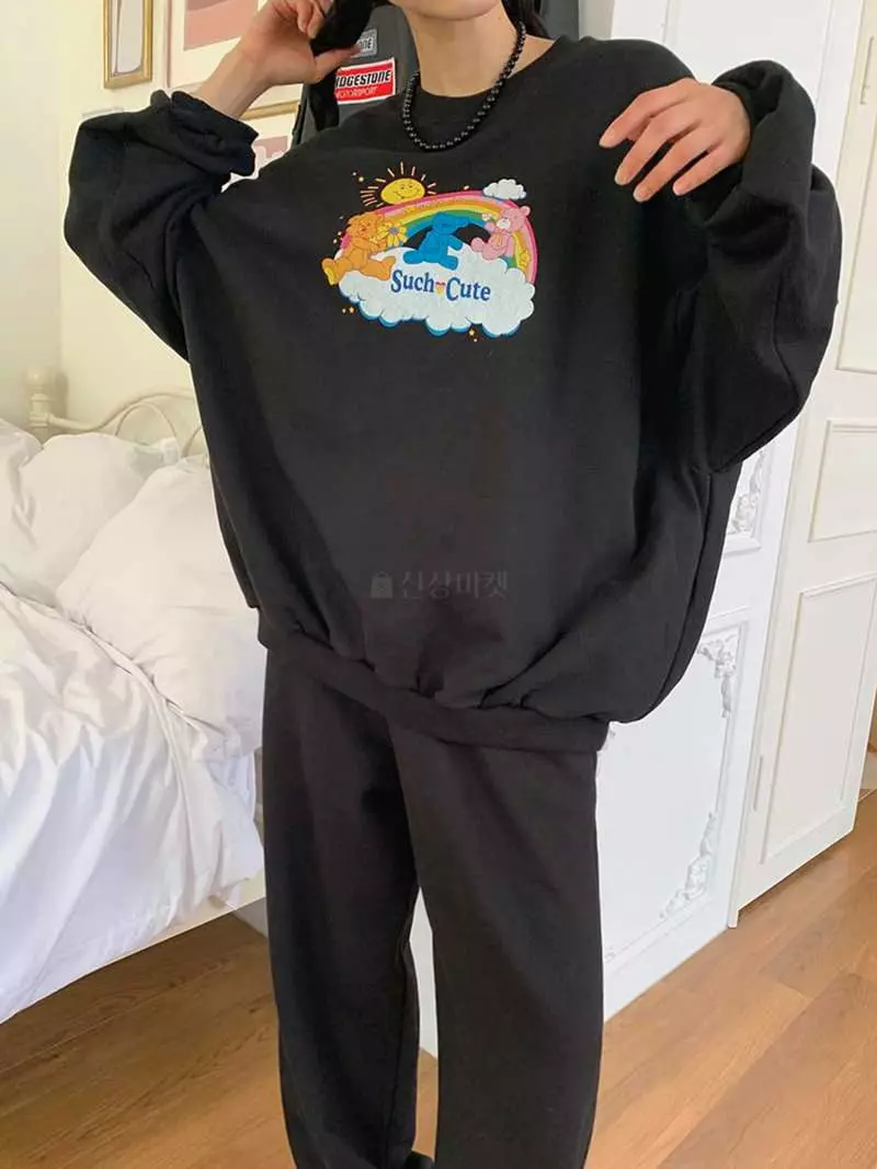 Jkichi - Korean Women Fashion - #momslook - Cute Bear Sweatshirt - 4