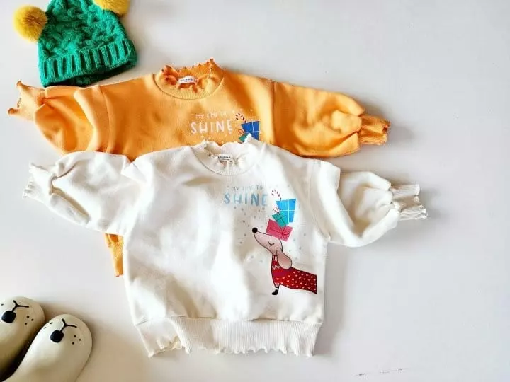 Kikimora - Korean Children Fashion - #littlefashionista - Mongi Santa SWEatshirt - 6