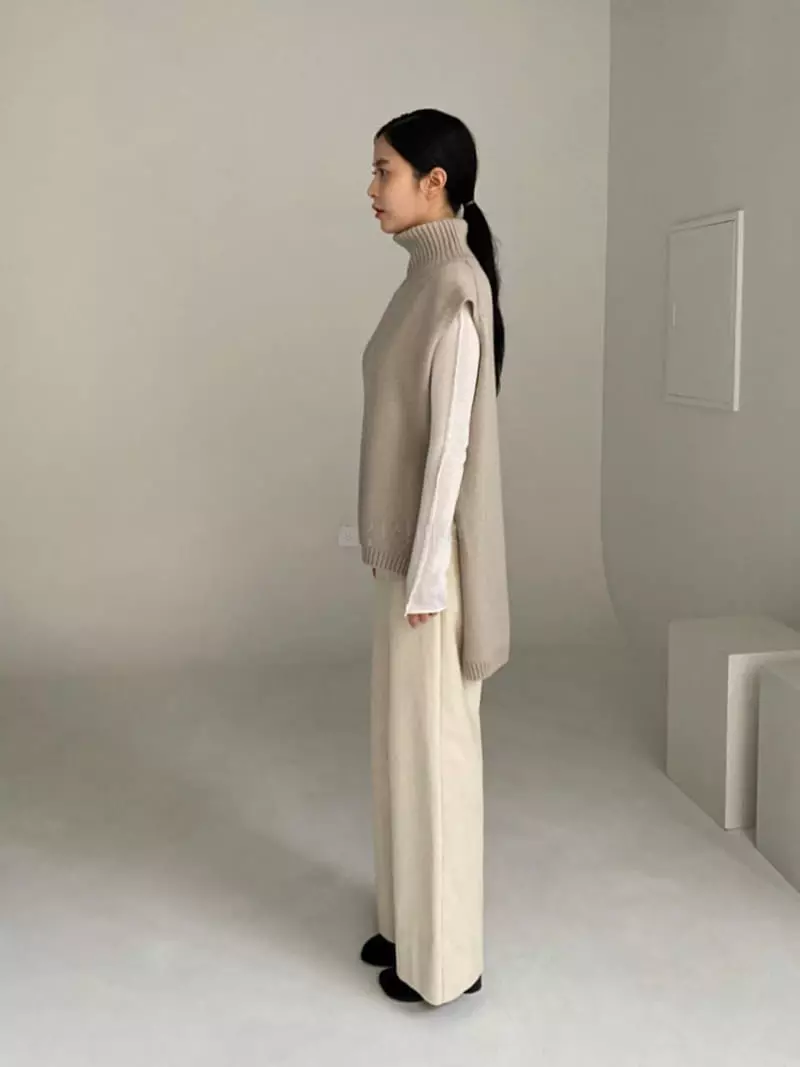 Le-Ppl - Korean Women Fashion - #womensfashion - Beth Knit Tee - 4