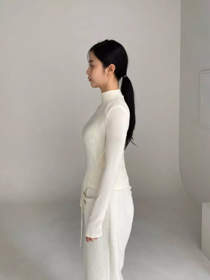 Le-Ppl - Korean Women Fashion - #momslook - Padd Angora Tee - 6