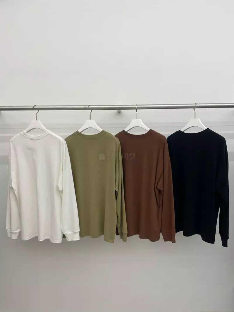 Le-Ppl - Korean Women Fashion - #womensfashion - Lettering Fleece Tee - 7
