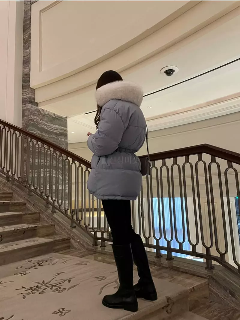 Levase - Korean Women Fashion - #momslook - Fox Padding Jacket - 7