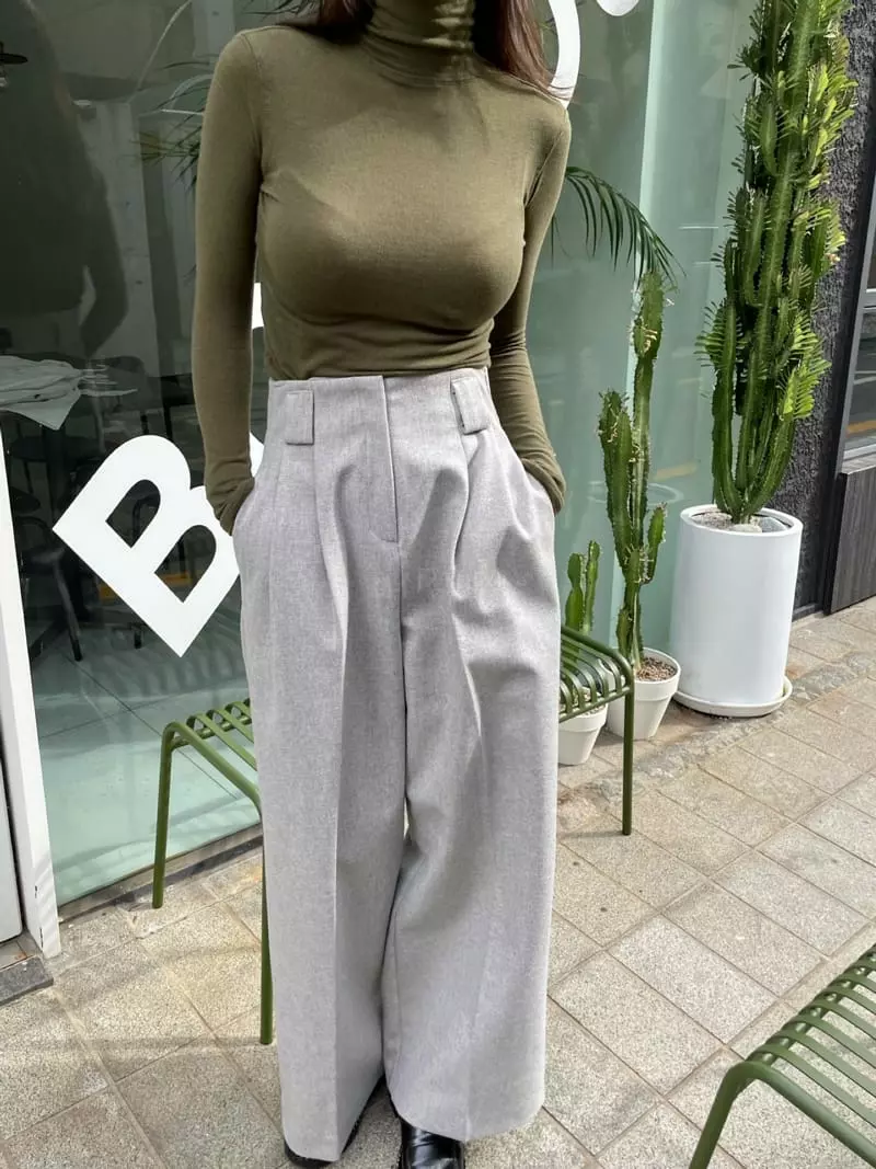 Levase - Korean Women Fashion - #momslook - Turtleneck Tee - 10