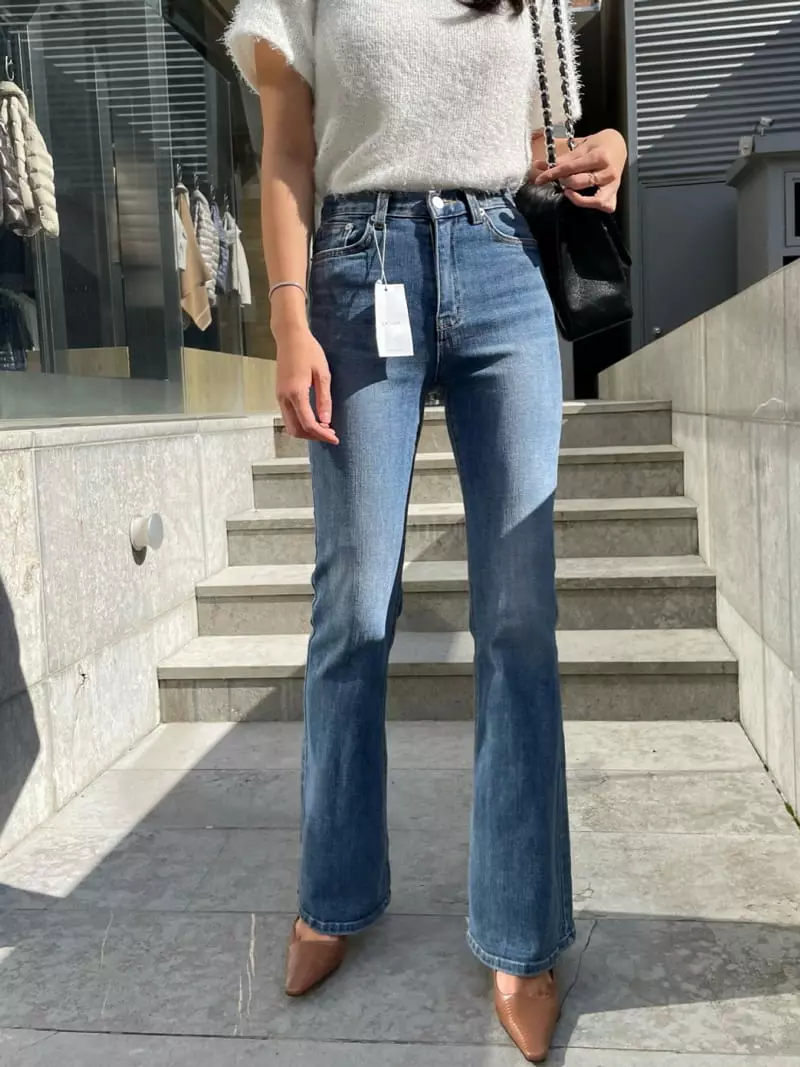 Levase - Korean Women Fashion - #momslook - Bootscut Pants