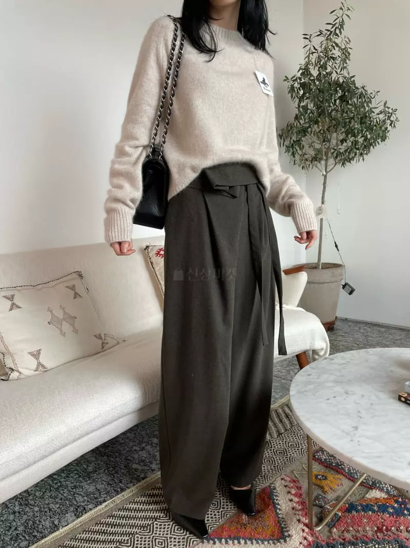 Levase - Korean Women Fashion - #restrostyle - Warp Button Pants - 4