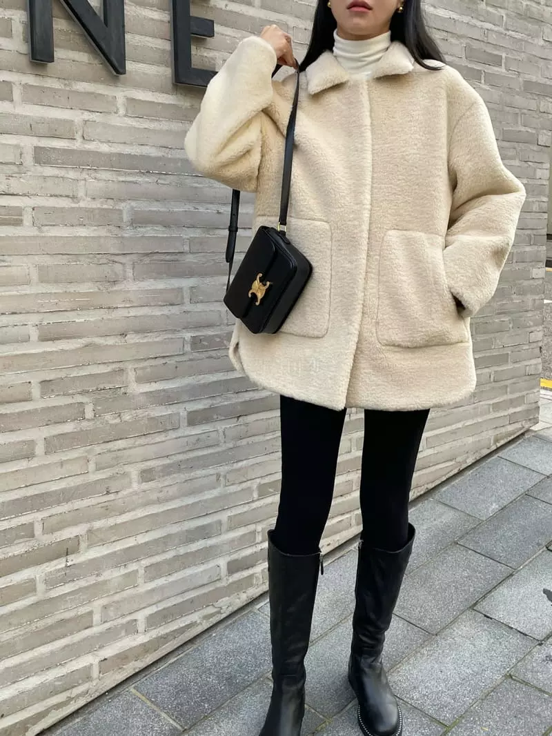 Levase - Korean Women Fashion - #vintagekidsstyle - Paln Mustang Jacket