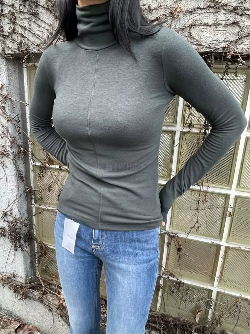 Levase - Korean Women Fashion - #womensfashion - Slit Turtleneck Tee - 6