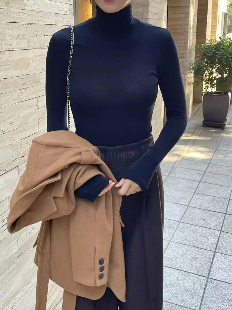 Levase - Korean Women Fashion - #womensfashion - Turtleneck Tee