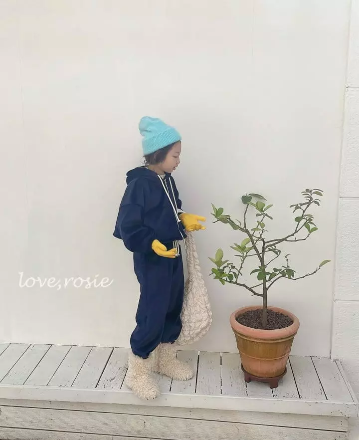 Love Rosie - Korean Children Fashion - #childrensboutique - Dotom Veloure Crop Hoody Top Bottom Set - 12