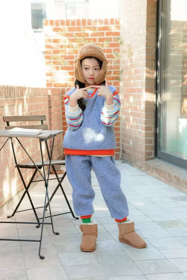 Mariannej - Korean Children Fashion - #kidsshorts - Tweety Fleece Pants - 6