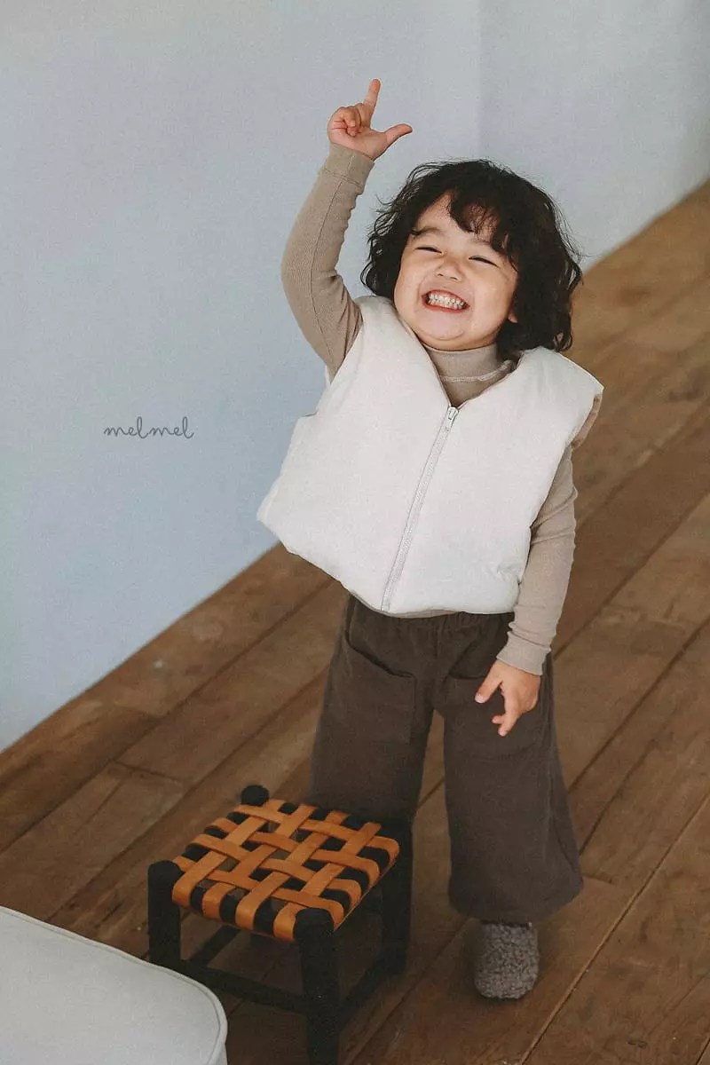 Melmel - Korean Baby Fashion - #babylifestyle - Short Padding Vest - 2