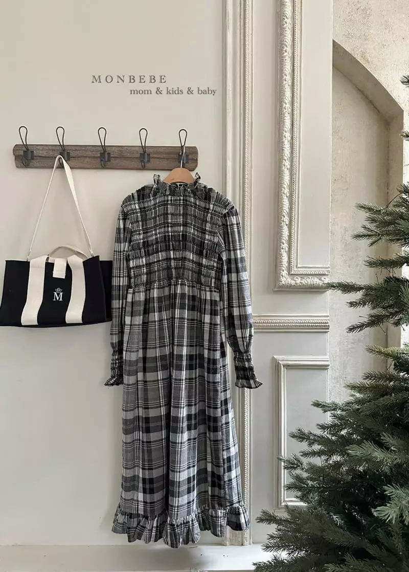 Monbebe - Korean Women Fashion - #thelittlethings - Mom Royal Check One-piece - 3
