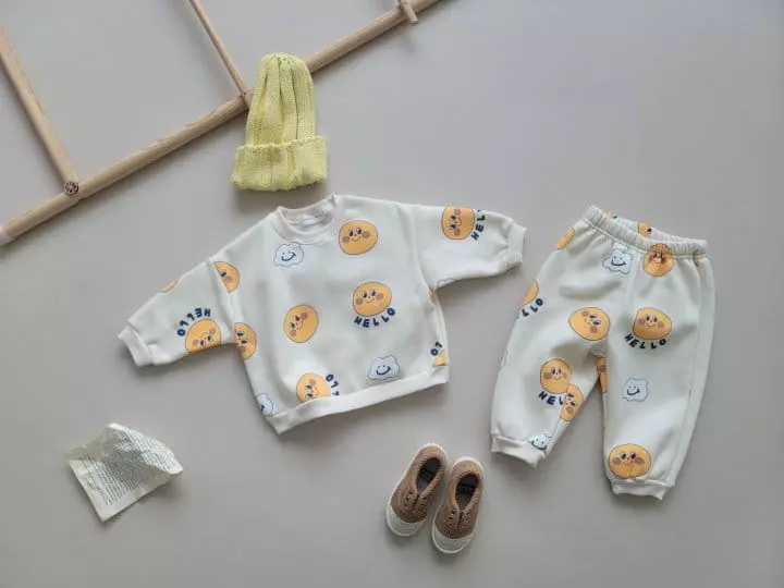 Moran - Korean Children Fashion - #prettylittlegirls - cloud Smile Top Bottom Set - 8