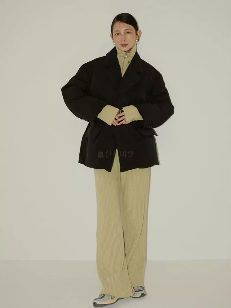 Neroli36 - Korean Women Fashion - #momslook - Fra Belt Padding Jacket - 2