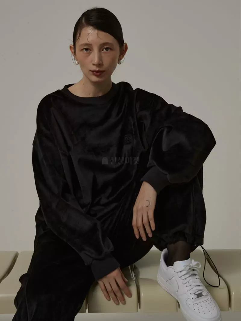 Neroli36 - Korean Women Fashion - #womensfashion - Pognu Sweatshirt - 2