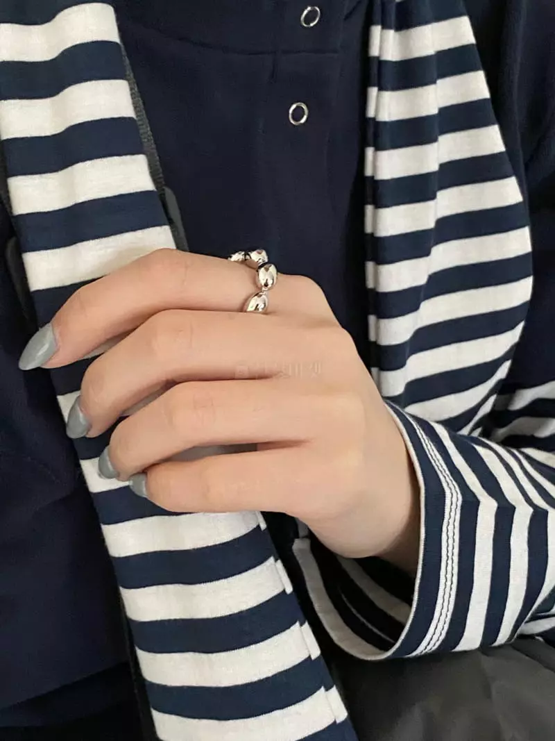 Nyunyu Wear - Korean Women Fashion - #momslook - Cow Ring - 2