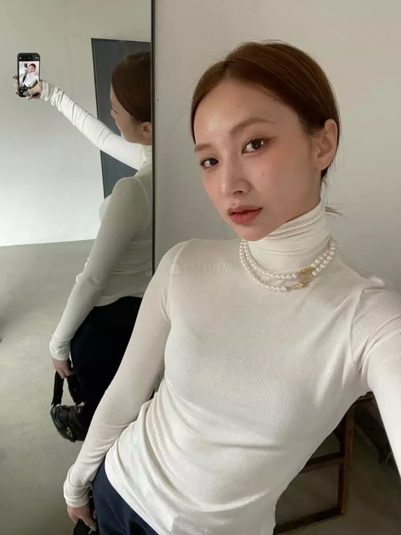 Nyunyu Wear - Korean Women Fashion - #momslook - Big Pearl Necklars