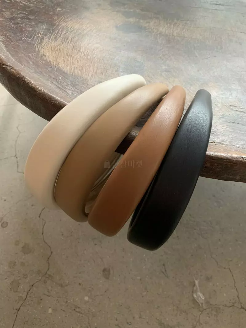 Nyunyu Wear - Korean Women Fashion - #momslook - Mat Bolt Hairband - 5