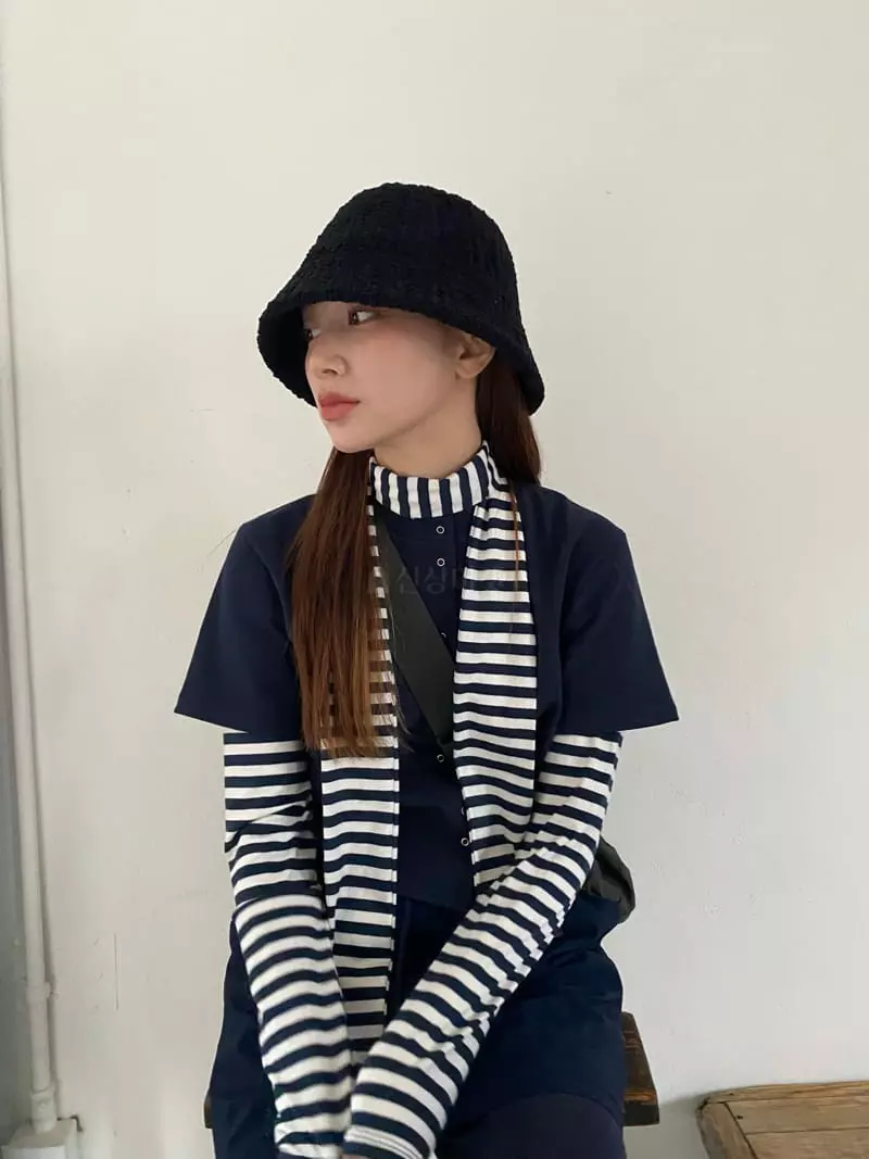 Nyunyu Wear - Korean Women Fashion - #momslook - Yanh Bucket Hat - 2