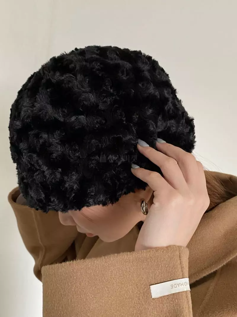 Nyunyu Wear - Korean Women Fashion - #momslook - Rose Mink Hat - 2