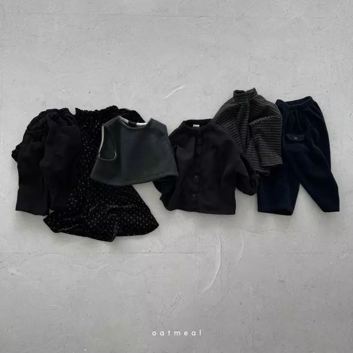 Oatmeal - Korean Children Fashion - #designkidswear - Lua Puff Blouse - 7