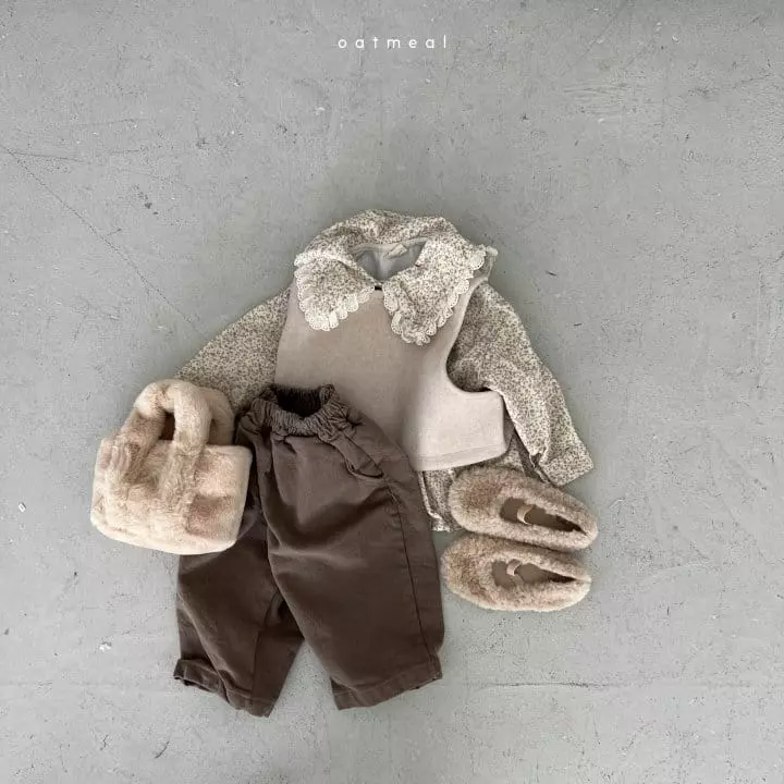 Oatmeal - Korean Children Fashion - #magicofchildhood - Yelling Vest - 2