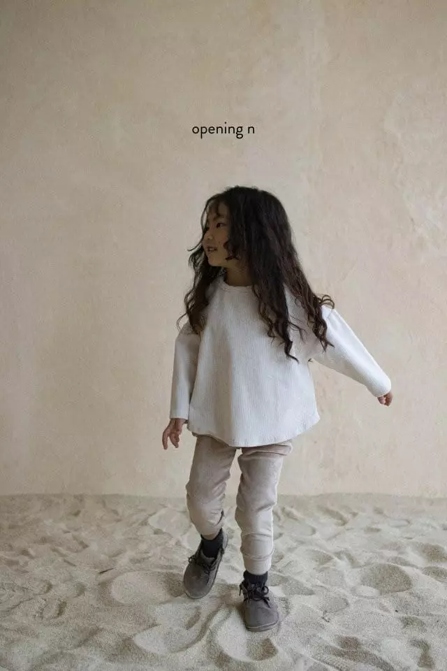 Opening & - Korean Children Fashion - #prettylittlegirls - Abell Veloure Tee - 10