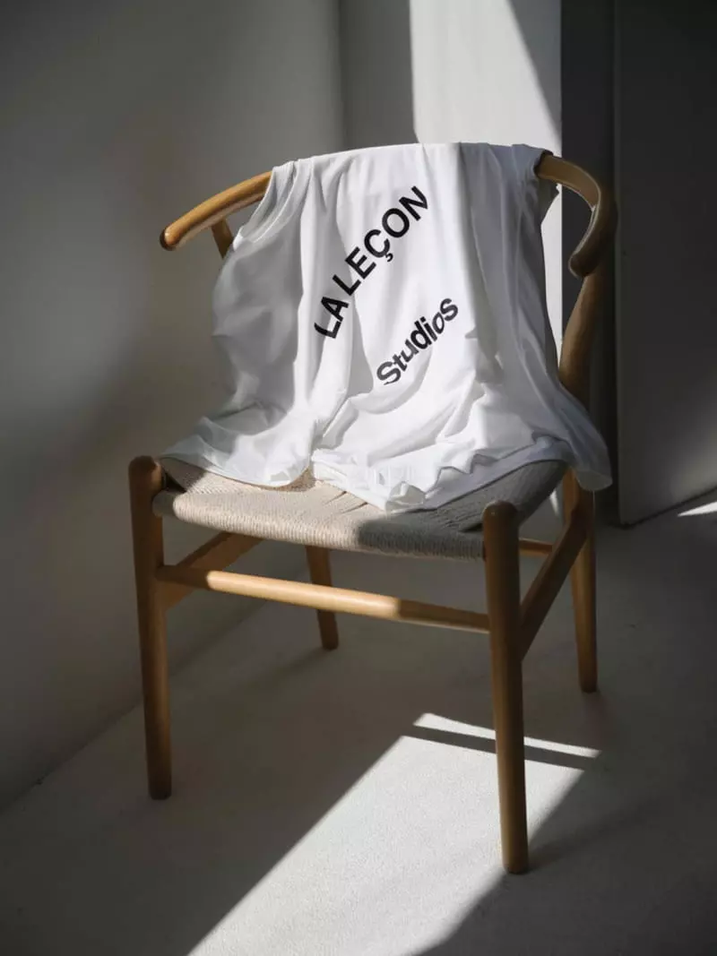 Paper Moon - Korean Women Fashion - #momslook - Studio Tee
