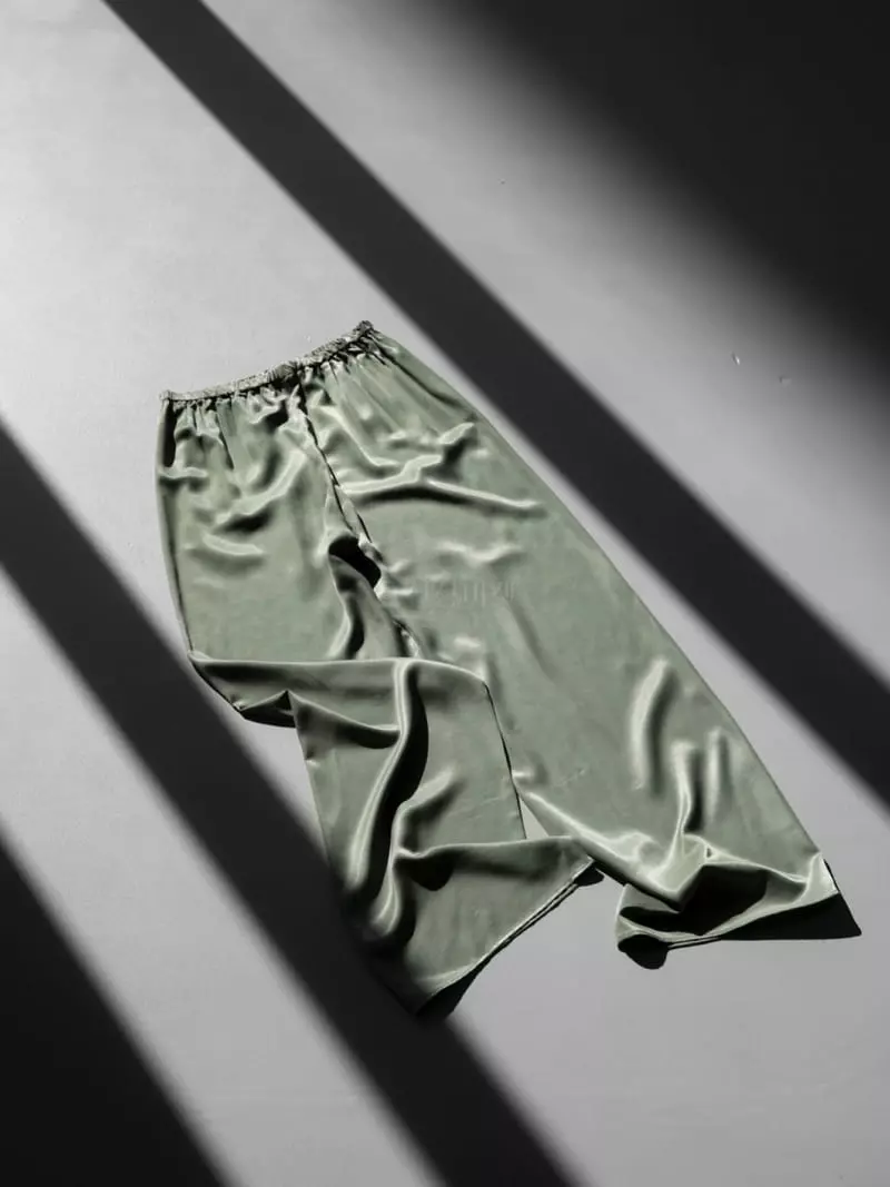 Paper Moon - Korean Women Fashion - #momslook - wide Pants - 2
