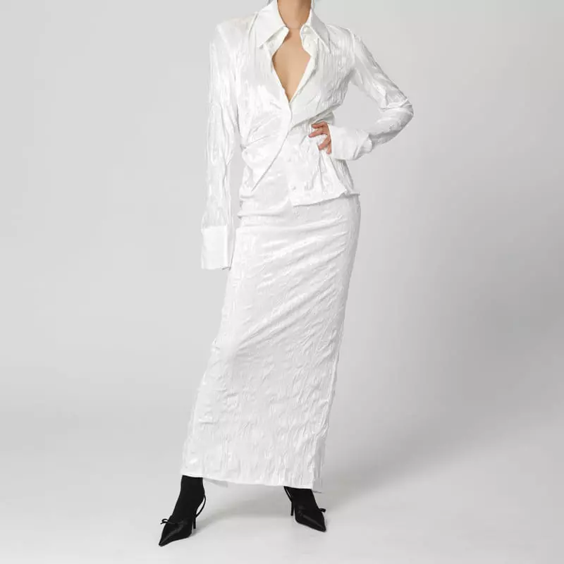 Paper Moon - Korean Women Fashion - #momslook - Rinkle Velvet Blouse - 2