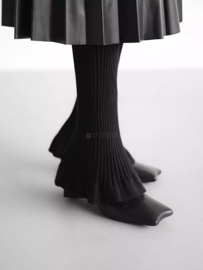 Paper Moon - Korean Women Fashion - #womensfashion - Wave Pants - 2