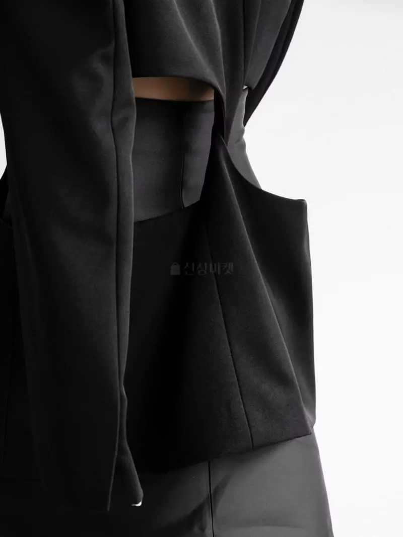Paper Moon - Korean Women Fashion - #womensfashion - Waist Jacket