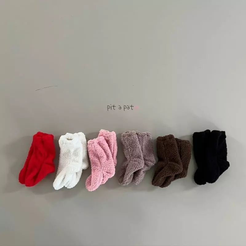Pitapat - Korean Baby Fashion - #babyootd - Pogny Foot Warmer