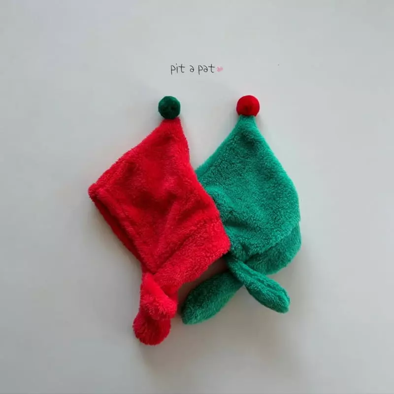 Pitapat - Korean Baby Fashion - #onlinebabyboutique - Santa Hoody Neck Warmer