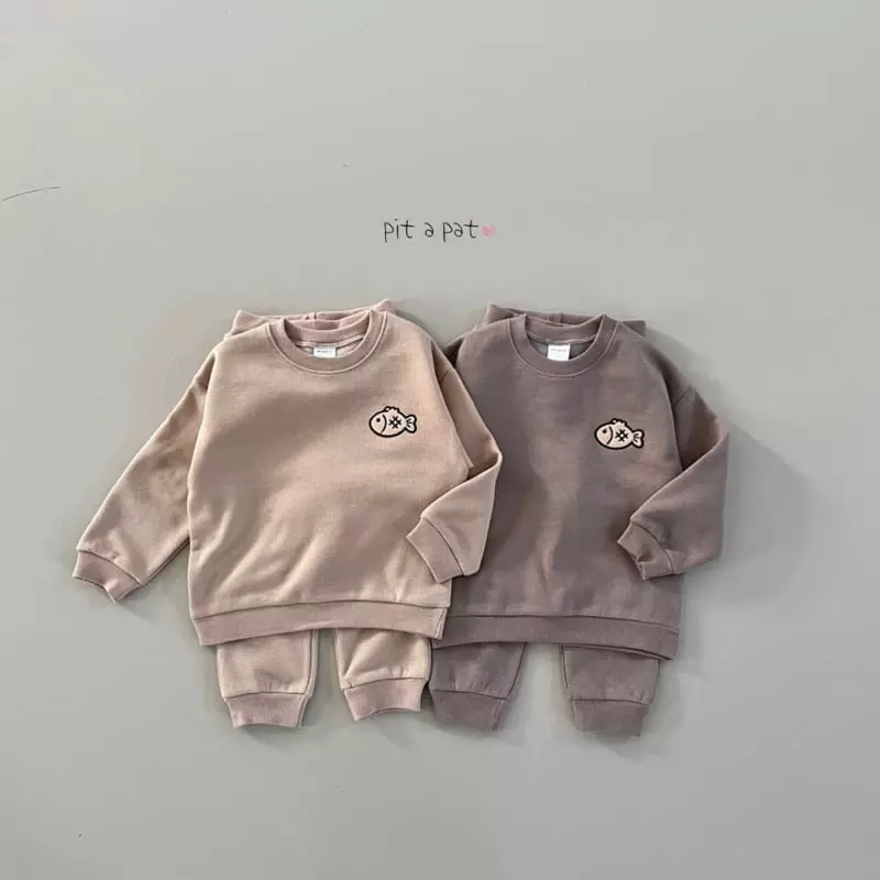 Pitapat - Korean Children Fashion - #Kfashion4kids - Bread Fleece Top Bottom Set