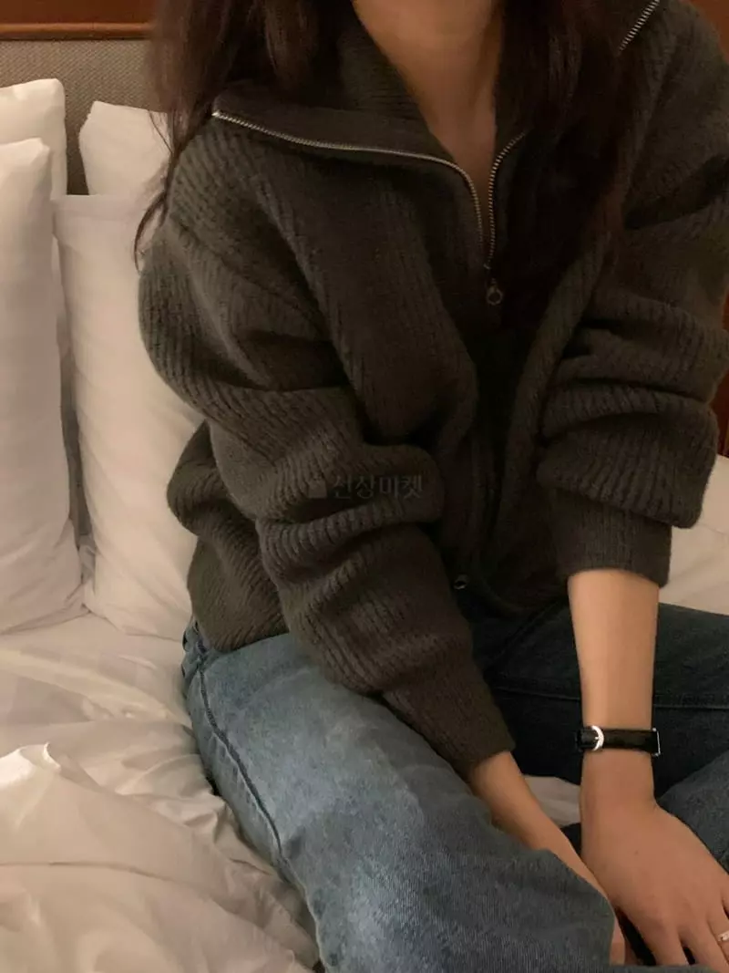 Renouveau - Korean Women Fashion - #womensfashion - Bookle Zip-up Knit - 4