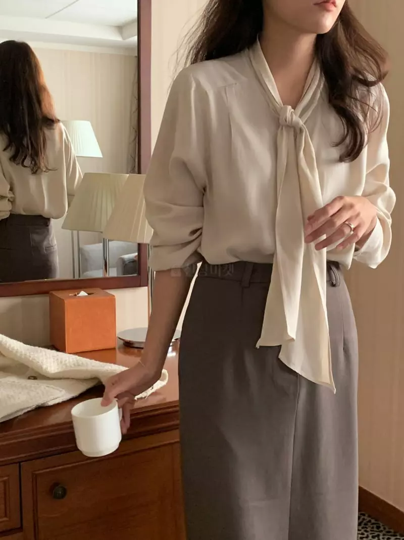 Renouveau - Korean Women Fashion - #momslook - Scarf Blouse